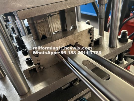 کیفیت  Customizable Shutter Door Roll Forming Machine For Your Unique Manufacturing Needs کارخانه
