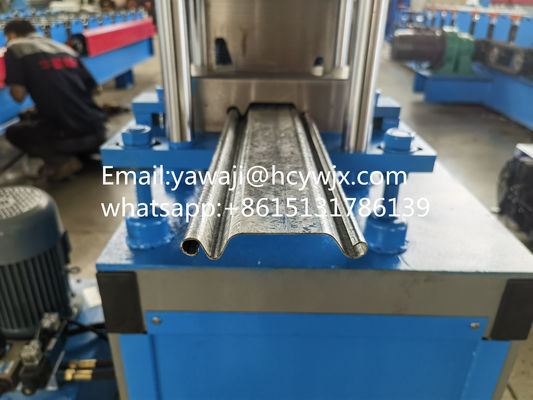 ماشین جدید رولر رنگی فولاد رولر درب رول شکل گیری