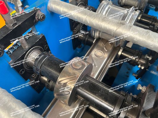 ماشین‌آلات شکل‌دهی رول کرکره‌ای برای درب گاراژ