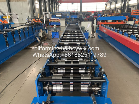 Cr12 0.7mm خود قفل 400 میلی متر ورق بام ورق تشکیل دستگاه