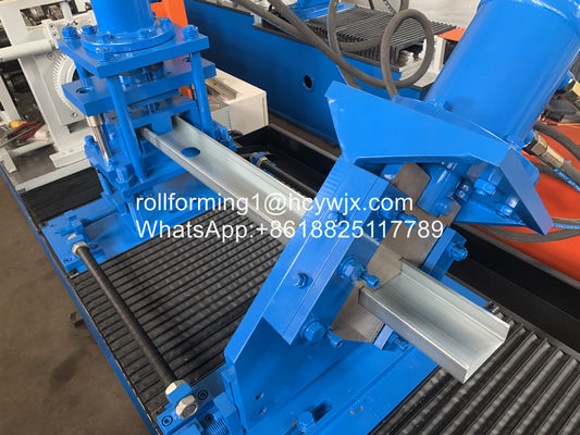 Ppgi Cu 1.8mm Purlin Roll Machine Forming with Ellipse Punching سوراخ